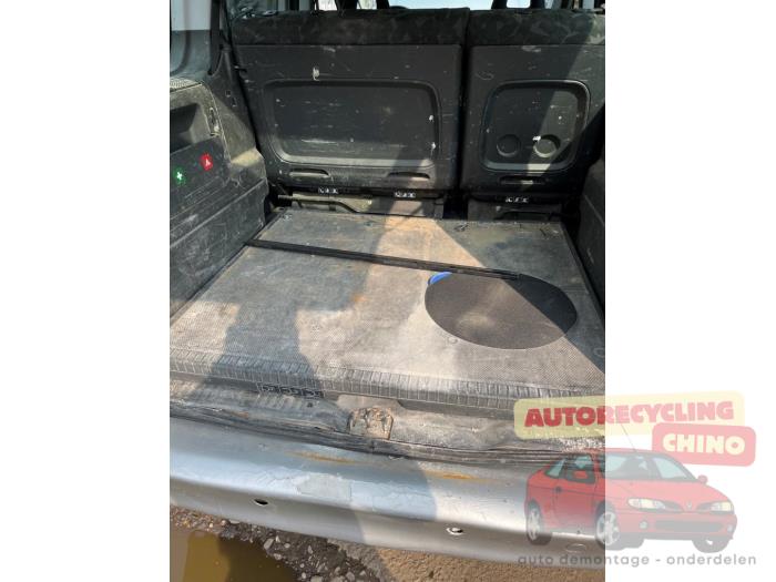 Mercedes Vaneo 1.6 Sloopvoertuig (2003, Grijs)