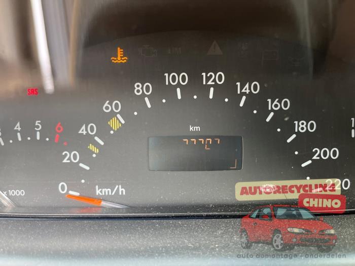 Mercedes Vaneo 1.6 Sloopvoertuig (2003, Grijs)