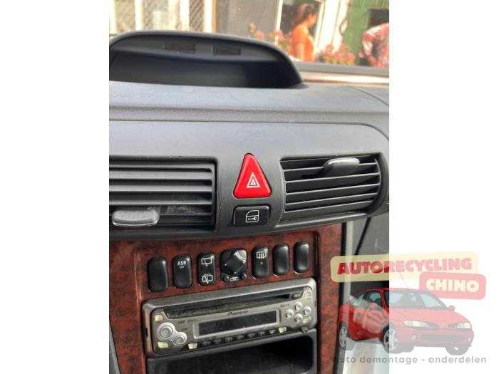 Mercedes Vaneo 1.6 Sloopvoertuig (2003, Grijs)