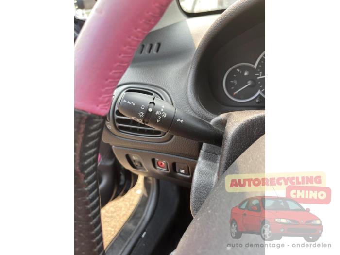 Peugeot 206 CC 2.0 16V Sloopvoertuig (2004, Zwart)