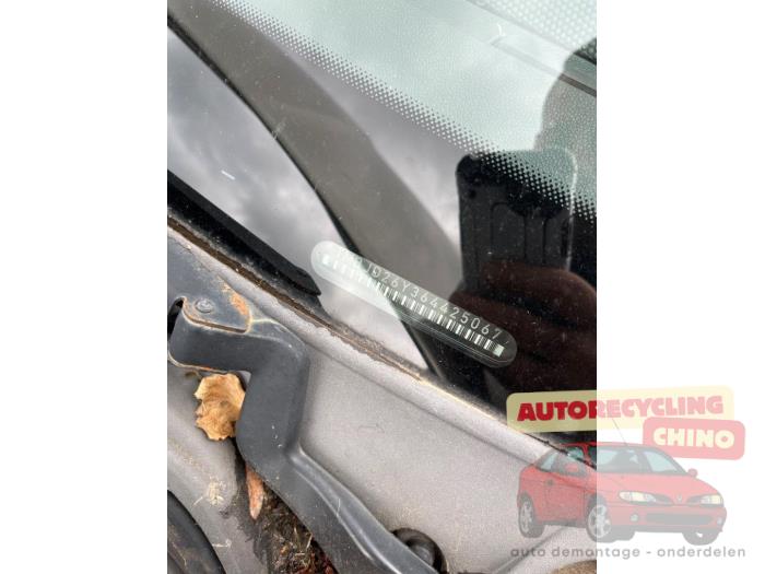 Skoda Fabia 1.4i 16V Sloopvoertuig (2005, Licht, Goud)