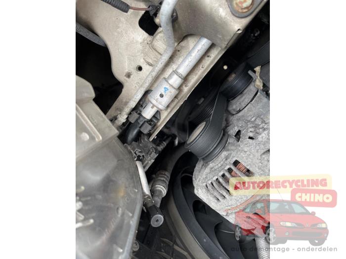 Skoda Fabia 1.4i 16V Sloopvoertuig (2005, Licht, Goud)