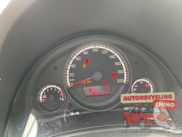 Volkswagen Up! 1.0 12V 60 Sloopvoertuig (2013, Donker, Blauw)