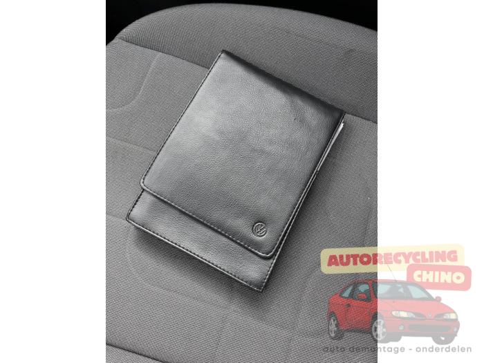 Volkswagen Up! 1.0 12V 60 Sloopvoertuig (2013, Donker, Blauw)