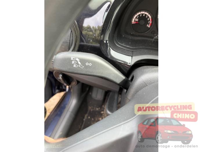 Volkswagen Up! 1.0 12V 60 Sloopvoertuig (2013, Donker, Blauw)