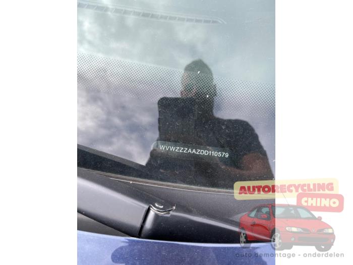 Volkswagen Up! 1.0 12V 60 Sloopvoertuig (2013, Donker, Blauw)