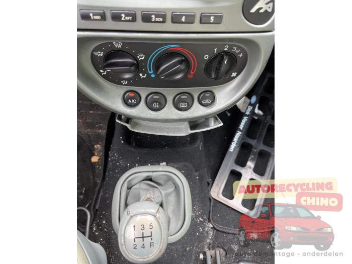 Ford Ka I 1.3i Sloopvoertuig (2008, Zwart)