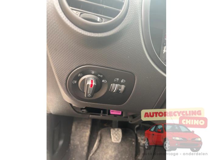 Seat Leon 1.2 TSI Sloopvoertuig (2011, Wit)