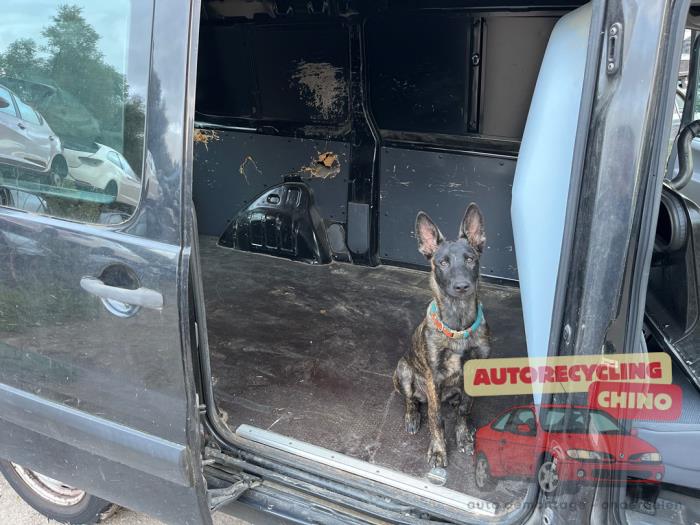 Peugeot Expert 2.0 HDi 120 Sloopvoertuig (2009, Zwart)