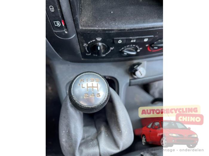 Peugeot Expert 2.0 HDi 120 Sloopvoertuig (2009, Zwart)