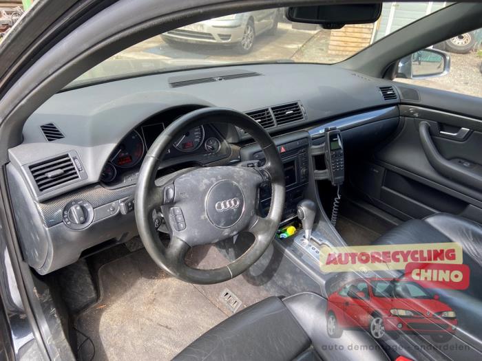 Audi S4 Avant S4 4.2 V8 40V Occasion (2004, Zwart)