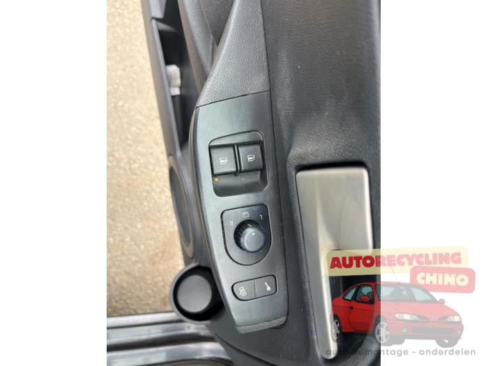 Volkswagen Fox 1.2 Sloopvoertuig (2006, Zwart)