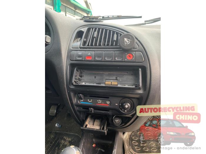 Citroen Saxo 1.1i X,SX Sloopvoertuig (2000, Groen)