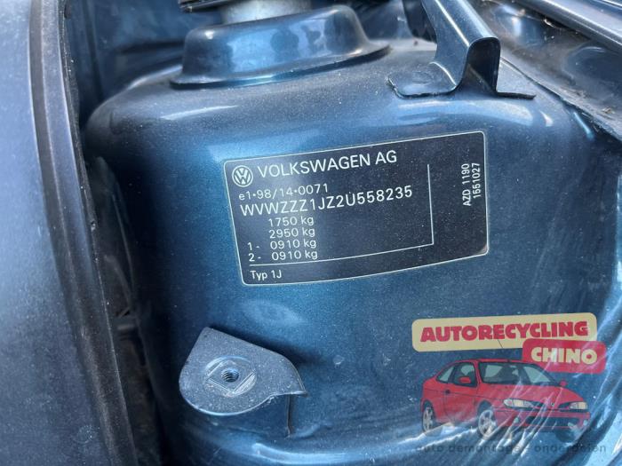 Volkswagen Golf IV 1.6 16V Sloopvoertuig (2002, Groen)