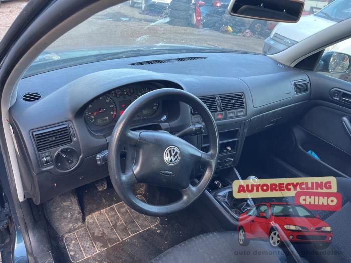 Volkswagen Golf IV 1.6 16V Sloopvoertuig (2002, Groen)