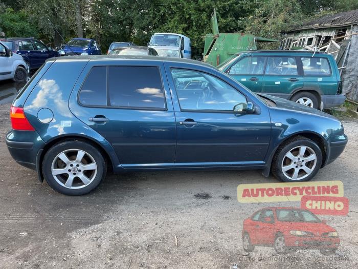 Volkswagen Golf IV 1.6 16V Sloopvoertuig (2002, Groen)