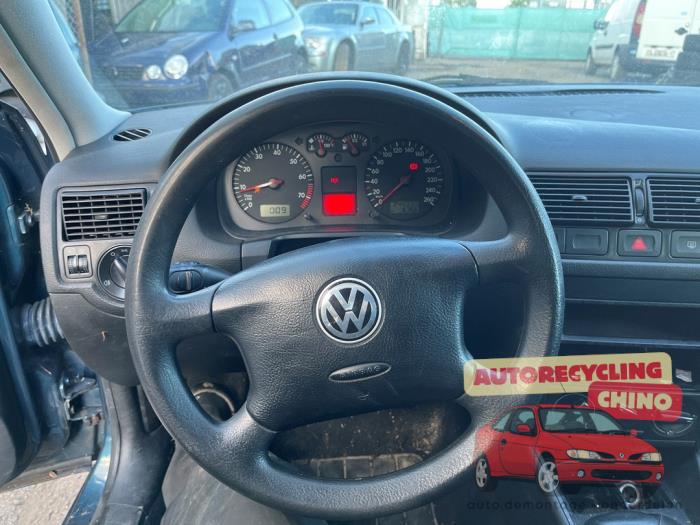 Volkswagen Golf IV 1.6 16V Sloopvoertuig (2002, Groen)