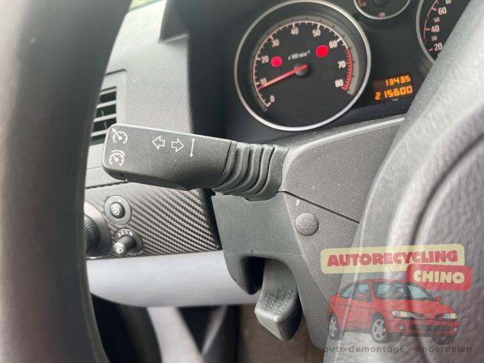 Opel Astra H 1.6 16V Twinport Sloopvoertuig (2004, Blauw)