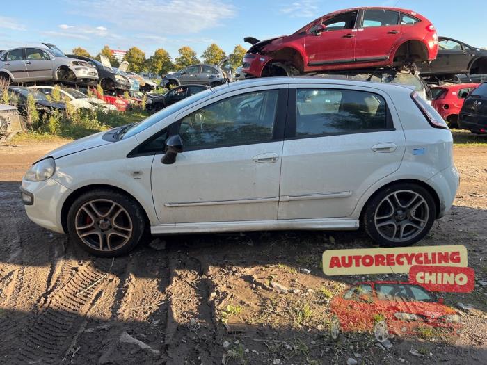 Fiat Punto Evo 1.4 T-Jet 16V Esse Esse Sloopvoertuig (2011, Wit)