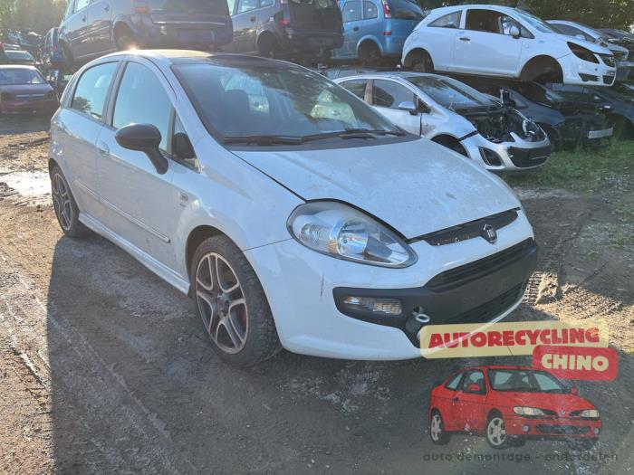 Fiat Punto Evo 1.4 T-Jet 16V Esse Esse Sloopvoertuig (2011, Wit)