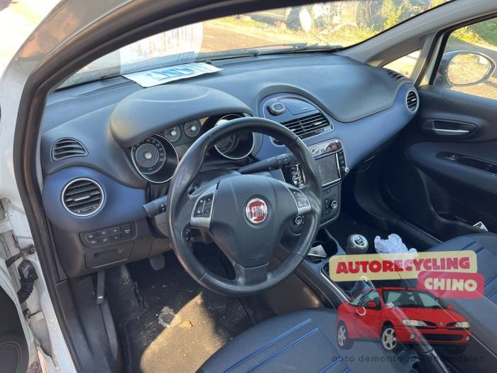 Fiat Punto Evo 1.4 T-Jet 16V Esse Esse Sloopvoertuig (2011, Wit)