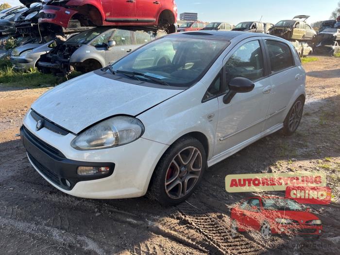Fiat Punto Evo 1.4 T-Jet 16V Esse Esse Sloopvoertuig (2011, Wit)