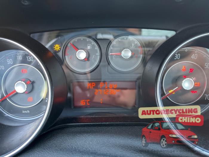 Fiat Punto Evo 1.4 T-Jet 16V Esse Esse Sloopvoertuig (2011, Wit)