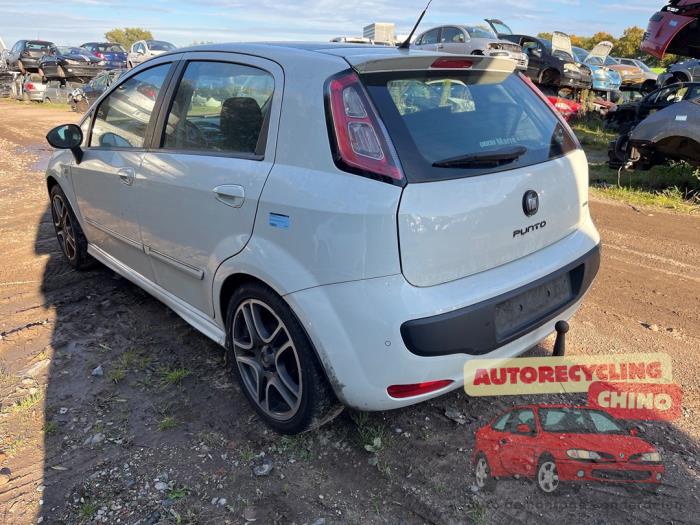 Fiat Punto Evo 1.4 T-Jet 16V Esse Esse Sloopvoertuig (2011, Wit)