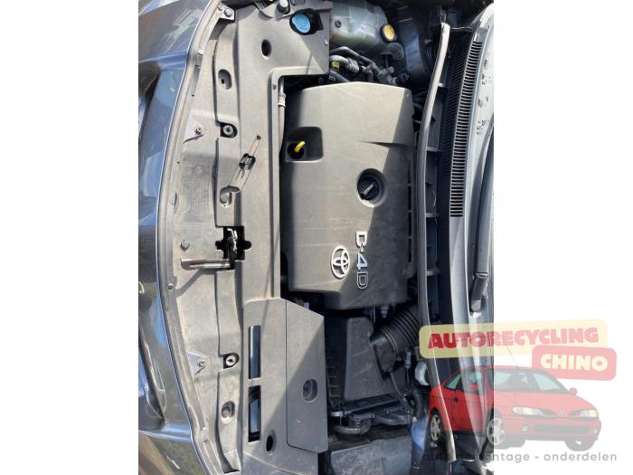 Toyota Auris 2.0 D-4D-F 16V Sloopvoertuig (2009, Grijs)