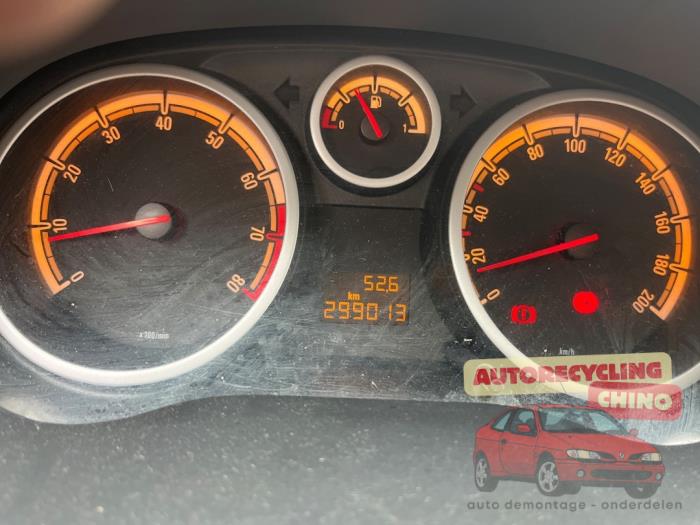 Opel Corsa D 1.4 16V Twinport Sloopvoertuig (2007, Grijs)