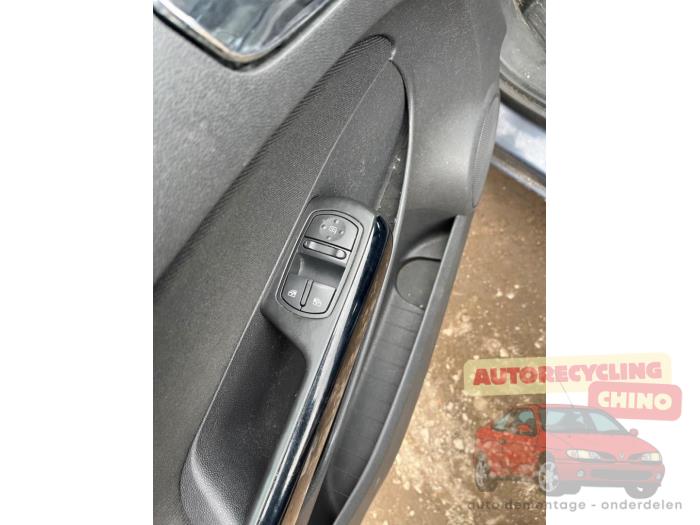 Opel Corsa D 1.4 16V Twinport Sloopvoertuig (2007, Grijs)