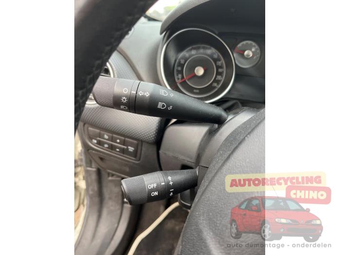 Fiat Punto Evo 1.4 Sloopvoertuig (2010, Wit)