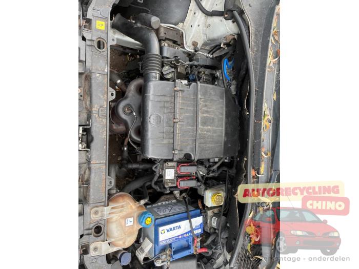 Fiat Punto Evo 1.4 Sloopvoertuig (2010, Wit)