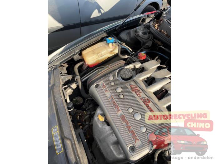 Alfa Romeo 156 1.8 Twin Spark 16V Sloopvoertuig (2002, Zwart)