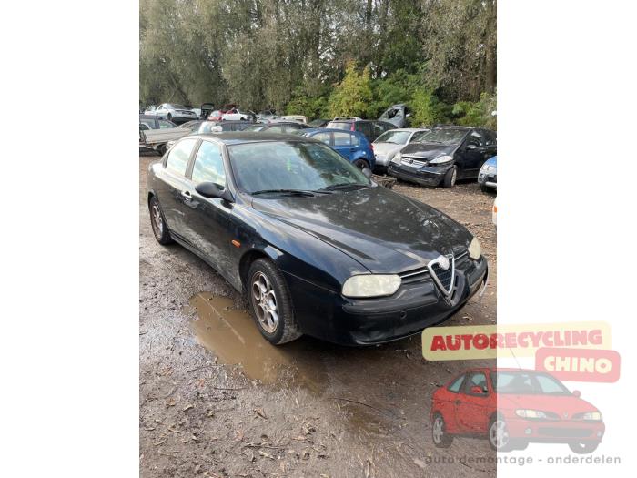 Alfa Romeo 156 1.8 Twin Spark 16V Sloopvoertuig (2002, Zwart)