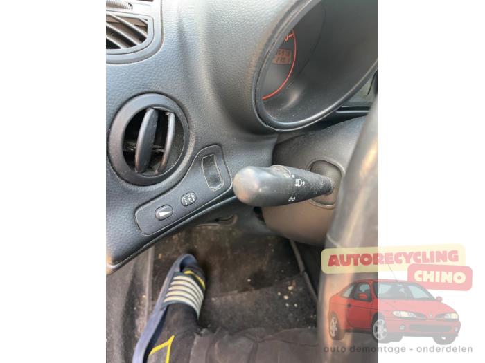 Alfa Romeo 156 1.8 Twin Spark 16V Sloopvoertuig (2002, Zwart)