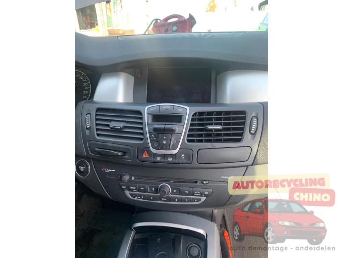 Renault Laguna III Estate 2.0 16V Sloopvoertuig (2008, Zwart)