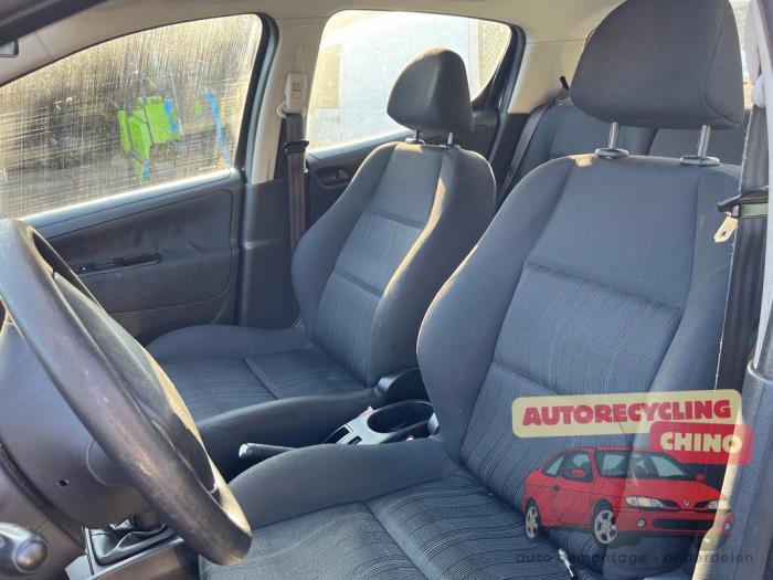 Peugeot 207/207+ 1.4 Sloopvoertuig (2007, Zwart)