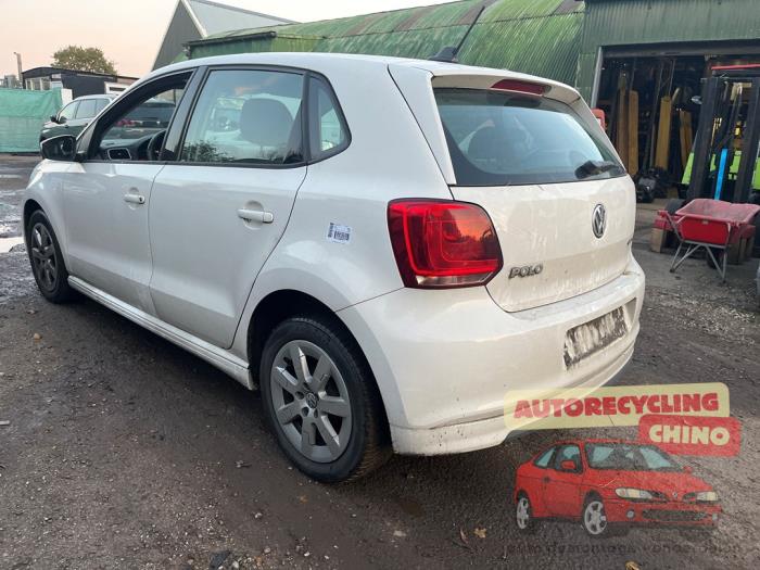 Volkswagen Polo V 1.2 TDI 12V BlueMotion Sloopvoertuig (2011, Wit)