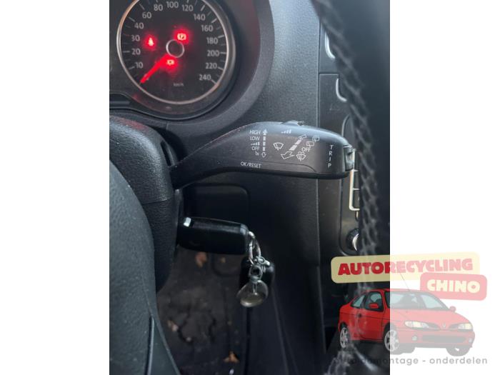 Volkswagen Polo V 1.2 TDI 12V BlueMotion Sloopvoertuig (2011, Wit)