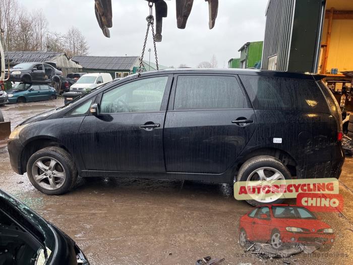 Mitsubishi Grandis 2.4 16V MIVEC Sloopvoertuig (2007, Zwart)