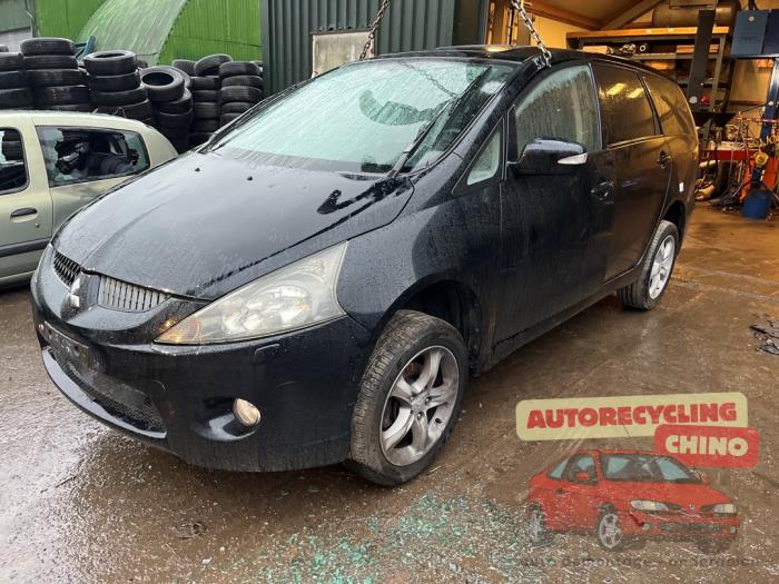 Mitsubishi Grandis 2.4 16V MIVEC Sloopvoertuig (2007, Zwart)