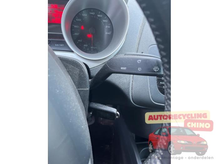 Seat Ibiza IV 1.9 TDI 105 Sloopvoertuig (2009, Geel)