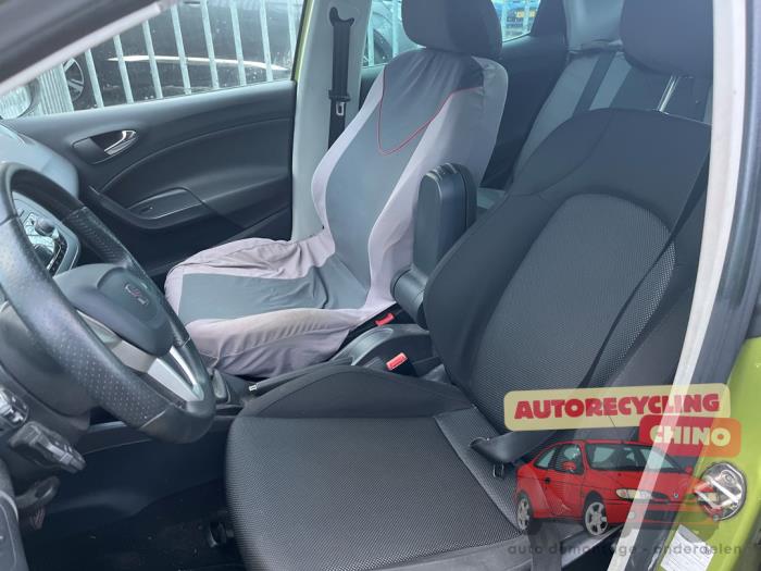 Seat Ibiza IV 1.9 TDI 105 Sloopvoertuig (2009, Geel)