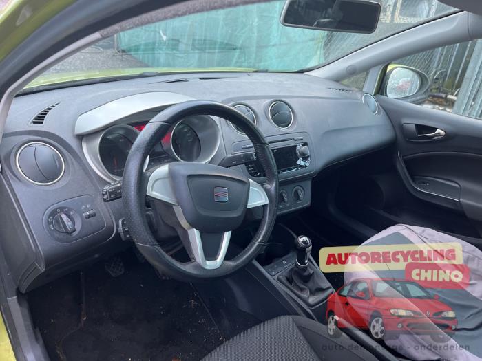 Seat Ibiza IV 1.9 TDI 105 Sloopvoertuig (2009, Geel)