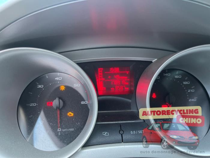 Seat Ibiza IV 1.9 TDI 105 Sloopvoertuig (2009, Geel)