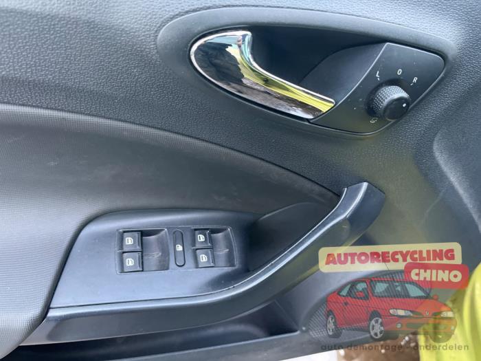 Seat Ibiza IV 1.9 TDI 105 Sloopvoertuig (2009, Geel)