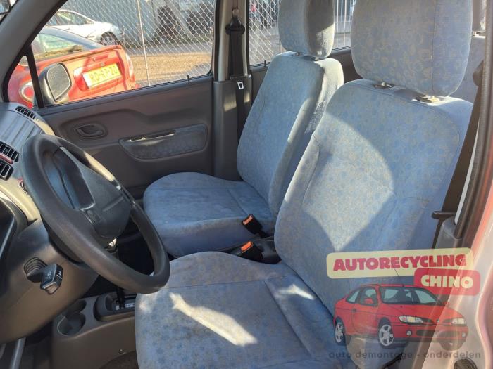 Suzuki Wagon-R+ 1.3 16V Sloopvoertuig (2001, Grijs)