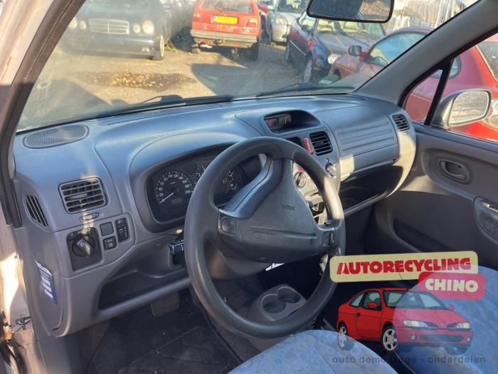 Suzuki Wagon-R+ 1.3 16V Sloopvoertuig (2001, Grijs)