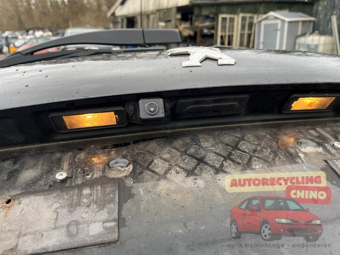 Peugeot 208 I 1.2 Vti 12V PureTech 82 Sloopvoertuig (2012, Zwart)